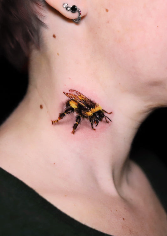 Bee
